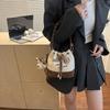 Contrasting color splicing women's bag 2026 new fashion trend retro style versatile casual simple portable messenger bucket bag