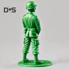 Zielona figurka żołnierza toaleta czytająca gazetę sikający człowiek żywica statua rzeźba model zabawka dom biuro dekoracja pulpitu ozdoba