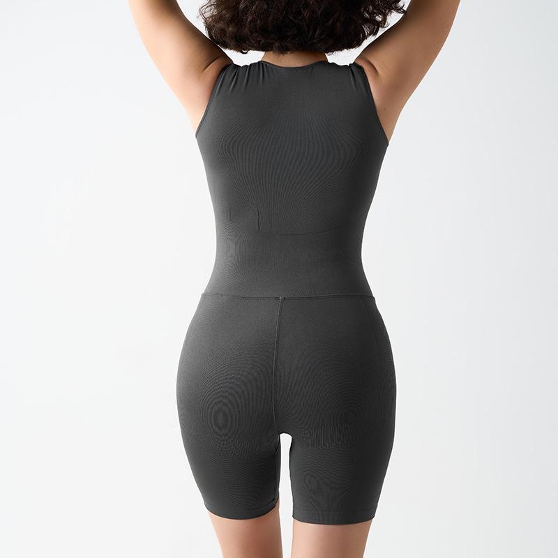 Nahtloser europäisch-amerikanischer Yoga-Jumpsuit: Bauchkontrolle, Hüftlift, Kurzärmlige Fitnessbekleidung