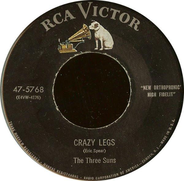 

7-дюймовая пластинка THREE SUNS Crazy Legs Moonlight And Roses B 475768 RCA Victor 1954 США Джаз Б/у