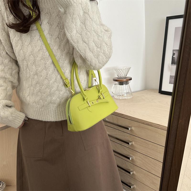 Retro Small Crossbody Bag For Women With Spliced Fabric And Zipper Closure For Daily Use