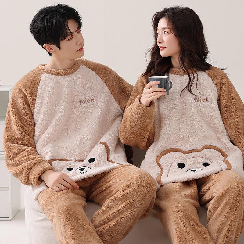 Snowflake Fleece Couple Pajamas Winter Women'S Fleece Thickened Autumn And Winter Coral Fleece Men'S Loungewear Set