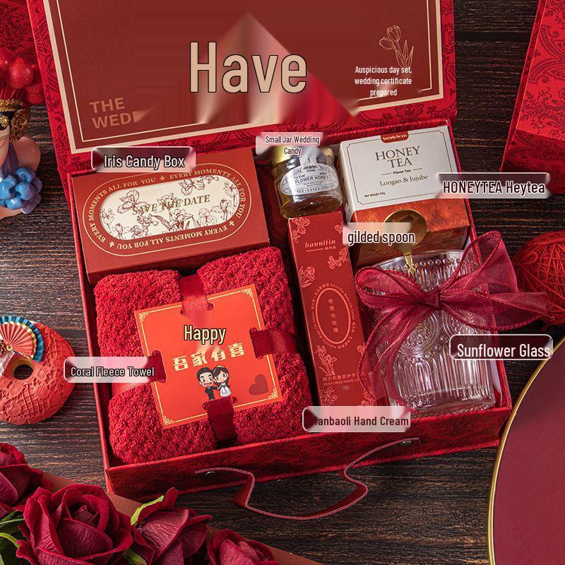 

Joyful Wedding Favors: Elegant Bridesmaid Gift Box Set