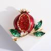 SKEDS New Fashion Rhinestone Pomegranate Brooch Women's Elegant Temperament Fruit Corsage Designed Pin Clothing Suit Accessory