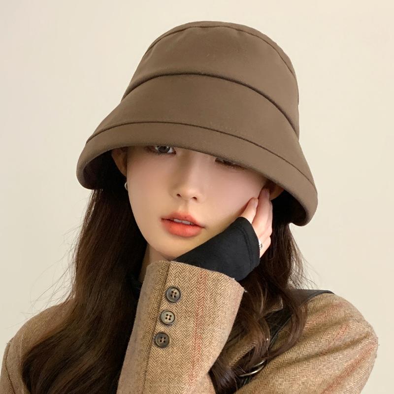 Korean Version of Autumn and Winter New Hat for Women Solid Color Versatile High End Metal Label Fisherman Hat Showing Face Small Basin Hat