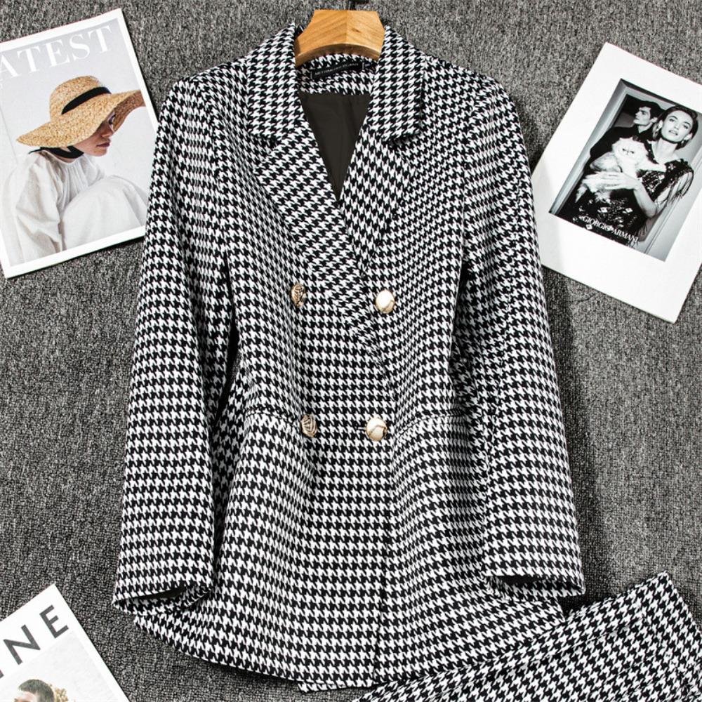 Women's Notched Collar Long Sleeve Blazer Loose Fit Casual Office Jacket Solid Color Single Breasted Pocket Outerwear
