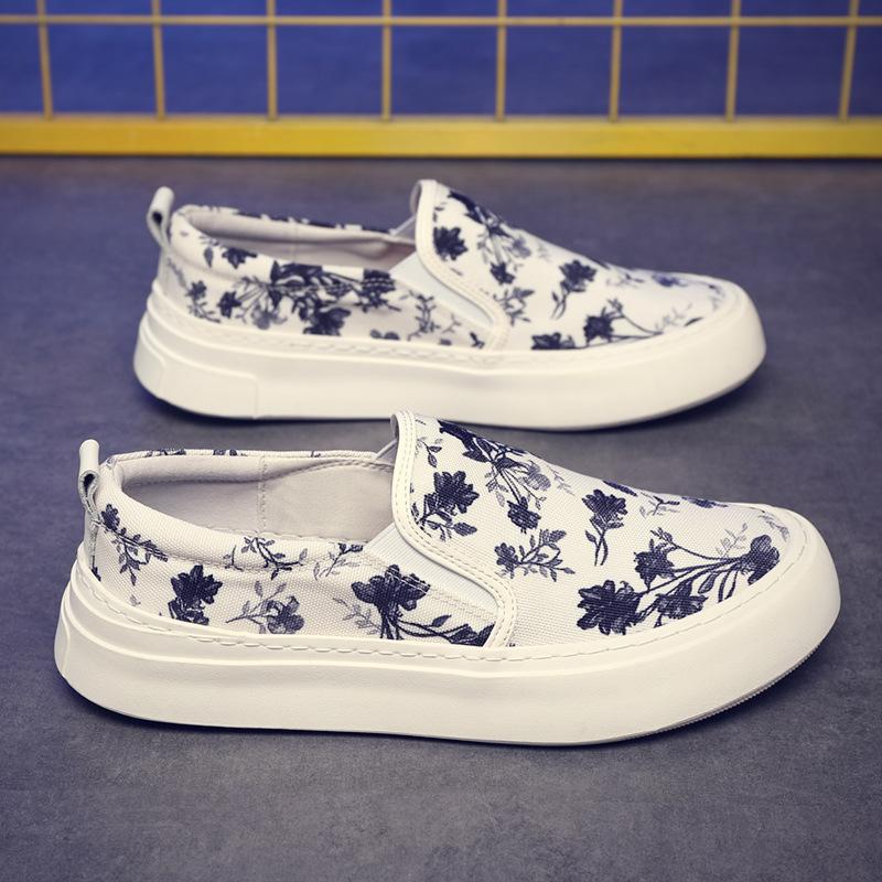Summer New Men's Flower Pattern Scrawl Canvas Shoes Breathable Casual Slip On Walking Sneakers Footwear Flats
