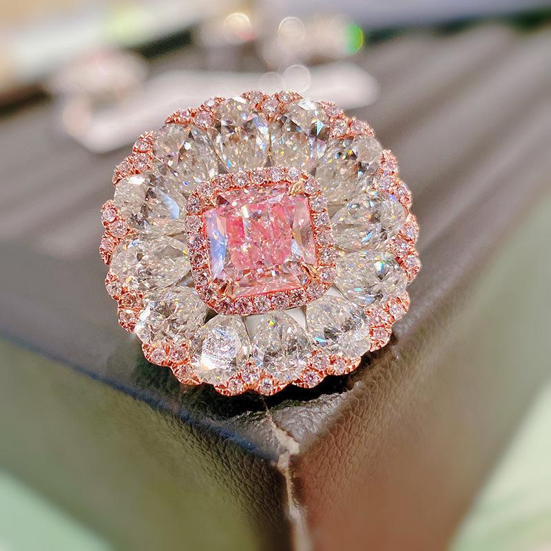 Super Shiny Full Diamond Colored Treasure Ring, Pillow-Shaped Argyle Pink Diamond Temperament Light Luxury Socialite Ring