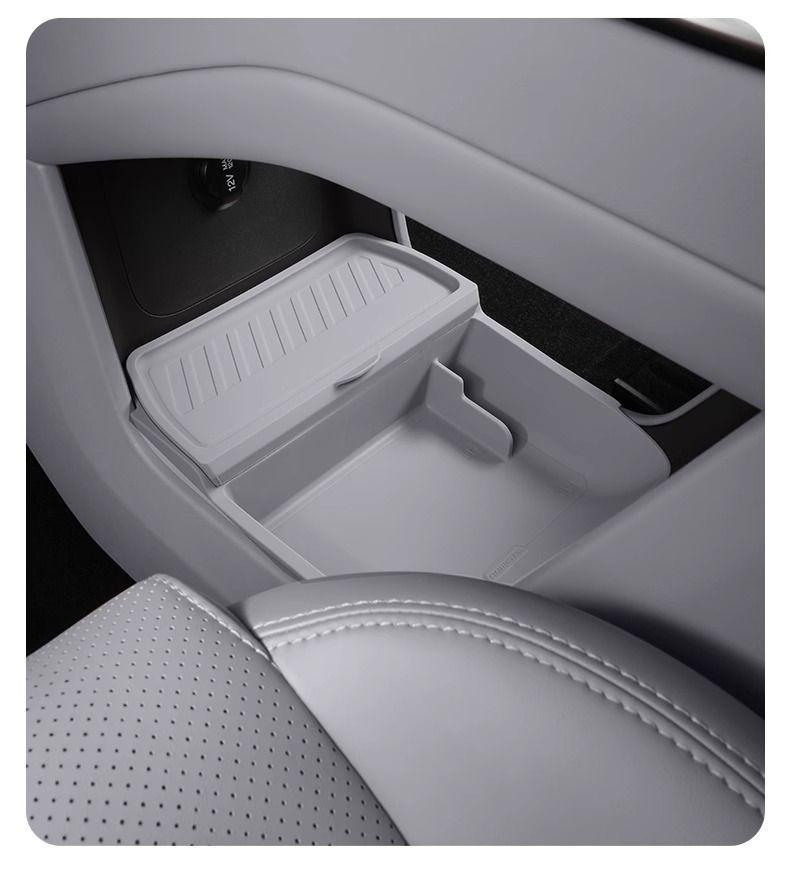Deep Blue S09 Wireless Charging Cup Holder & Console Storage Silicone Pad