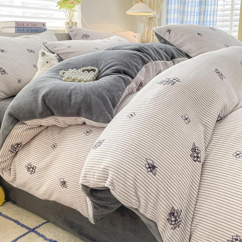 Thickened Milk Fleece Four-Piece Warm Coral Fleece Bed Sheet Quilt Cover Fleece Bedding Flannel