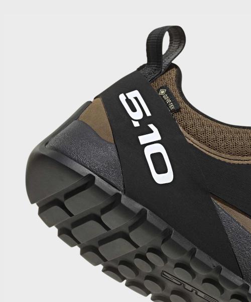 [Adidas] Tennipro GTX [JQ6616]