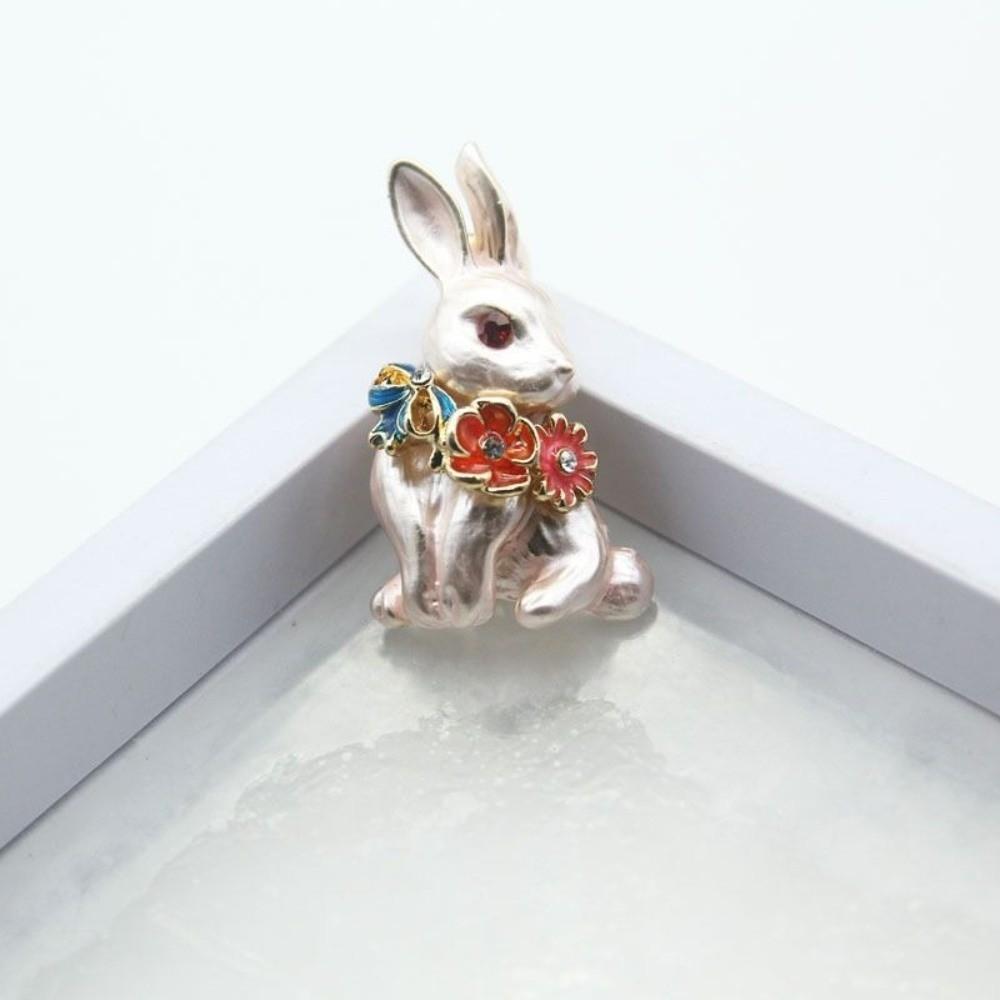 Vintage Rabbit Brooch Zinc Zinc Alloy Easter Enamel Pin Kawaii Animal Brooch  Lady
