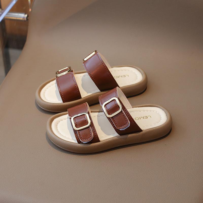 Fashion Kid Shoes New Versatile Comfort Slippers Soft Soled Non Slip Casual Girl Shoes Stylish Comfort Wear Thick Soled Sandals