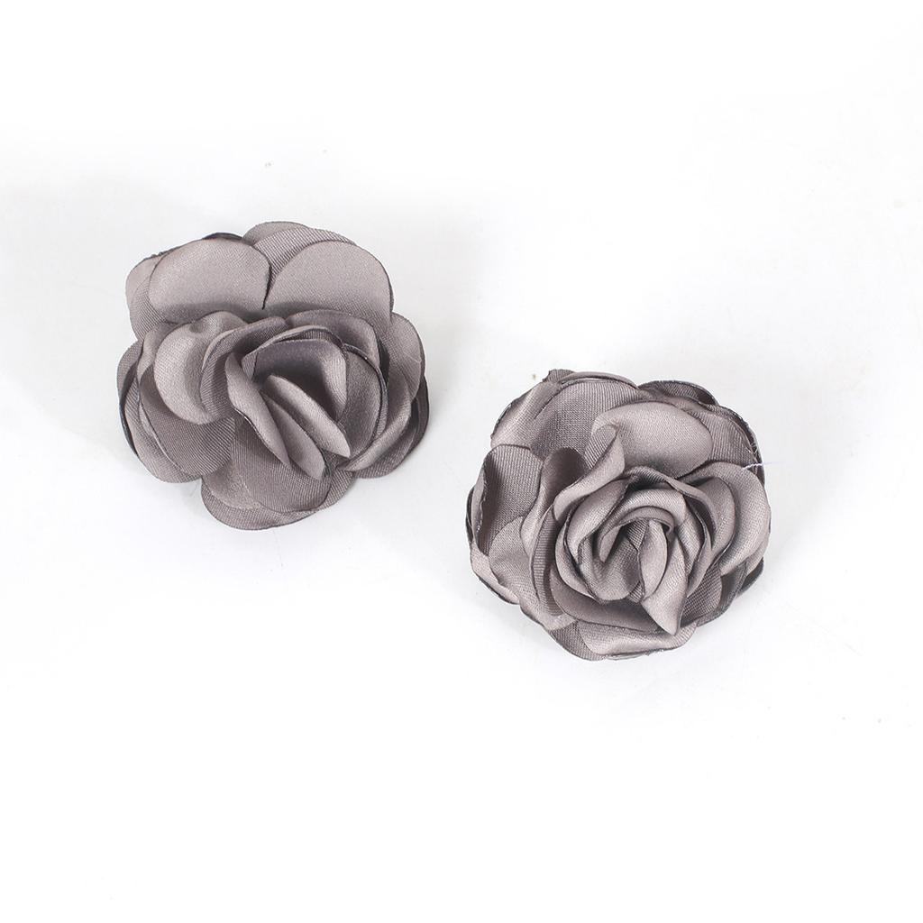 Fashion temperament versatile rose earrings, niche personality design sense retro flower earrings