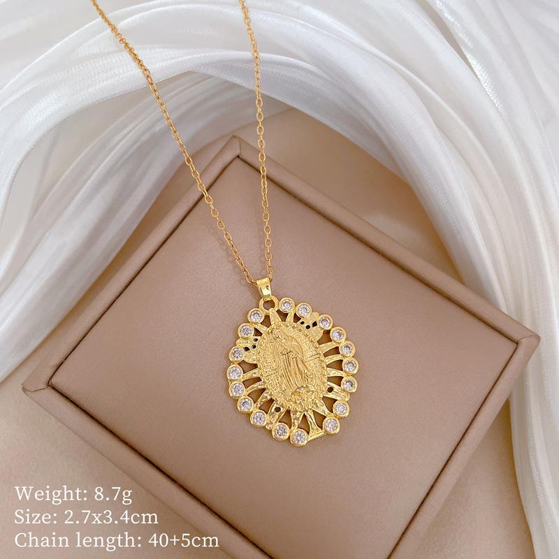 Foreign Trade Portrait Copper Micro-Inlaid Necklace Combination Female Real Gold Electroplated Exquisite Collarbone Chain