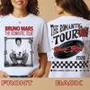 T-shirt Bruno Mars Romantic Tour 2026 Data del Tour Lato Posteriore T-shirt in Cotone Double-sided Comoda, Traspirante, Alta Qualità Ins