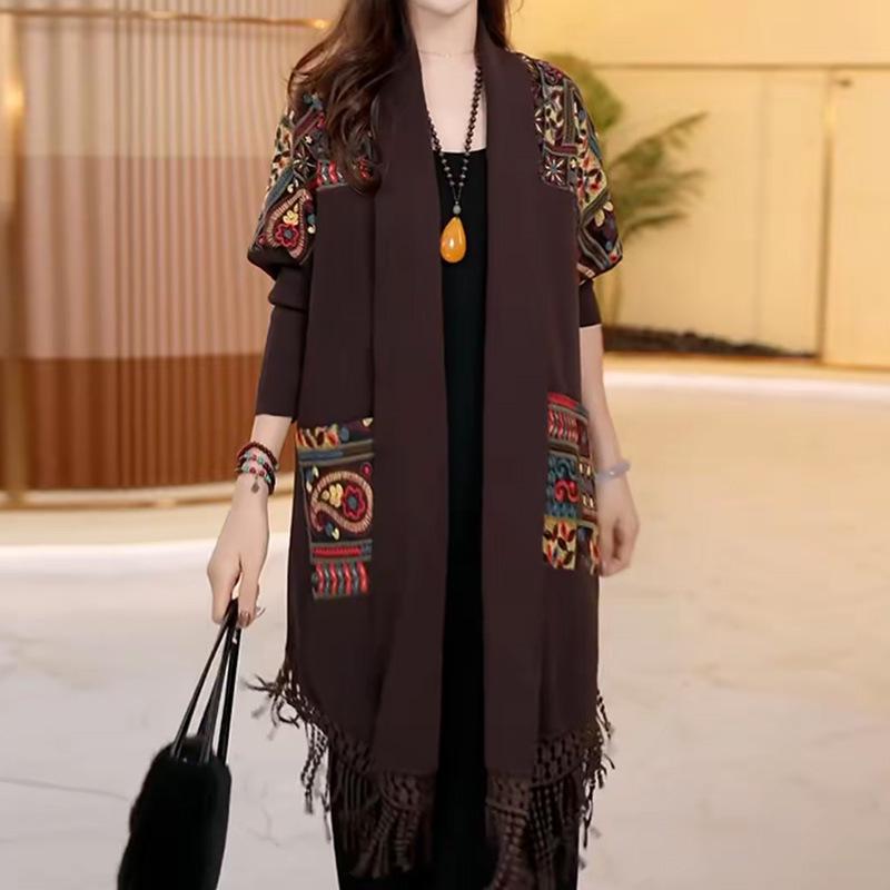

Women s 2025 Fashion Jacquard Lapel Coat - Autumn Trend, Mother’s Wear, Foreign Style, Long Sleeve 5XL (150-165 lbs)