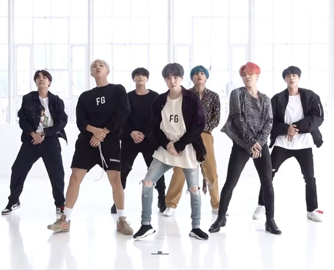 

[Б/У] Футболка Fear of God, которую носил BTS