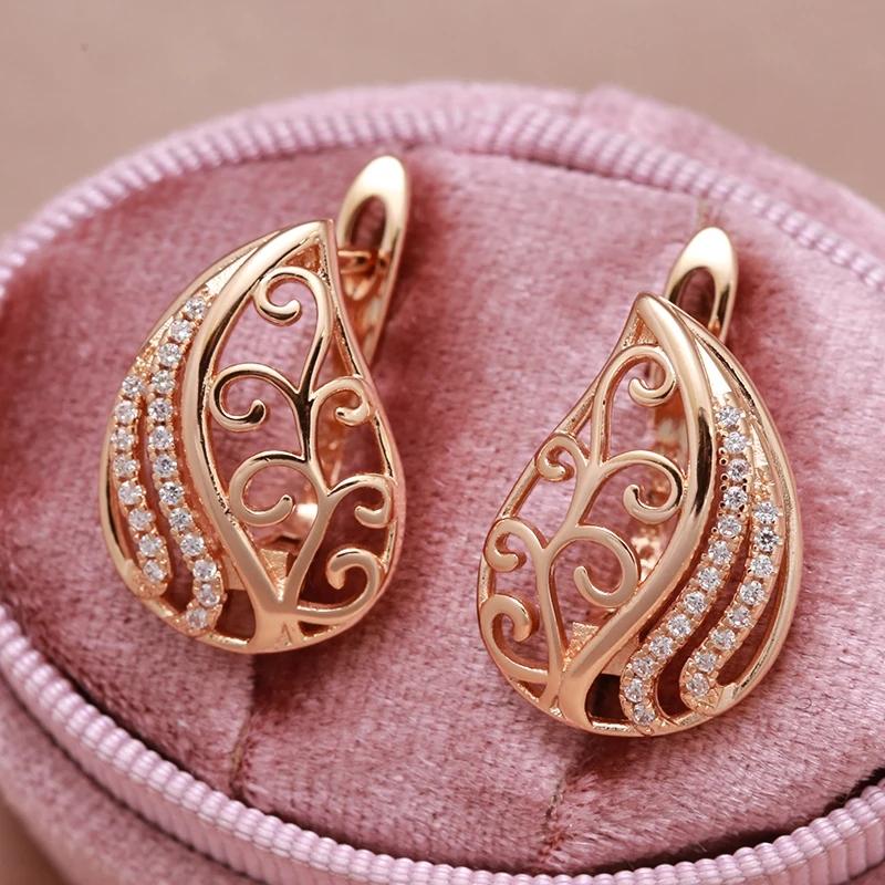 Exquisite Inlaid Synthetic Zirconia Hollowed-out Hoop Earrings Women's Elegant Golden Plated Banquet Jewelry Accessories