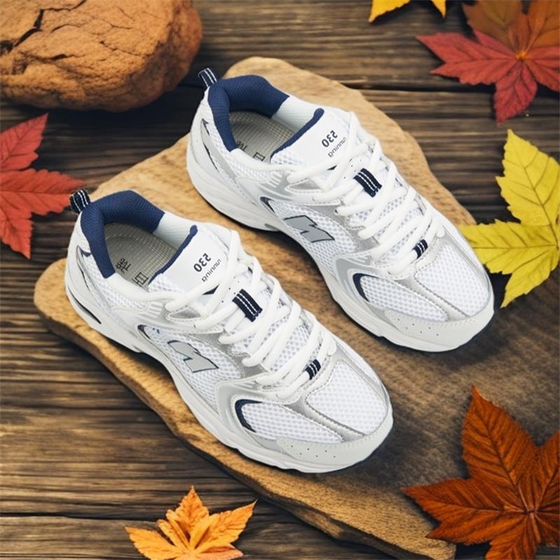 Women Mesh Flat Shoes Autumn New Fashion Tennis Thick Soled Lace Up Casual Breathable White and Black Sneakers 530