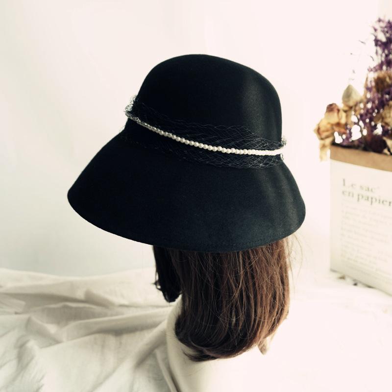 French Elegant Black Pearl Mesh Basin Hat Women'S Autumn And Winter Wool British Versatile Vintage Hepburn Fisherman Hat