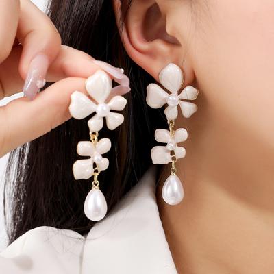 French Retro Tassel Oil Dripping Flower Earrings Femininity Light Luxury High-End Earrings Exquisite Long Pearl Earrings