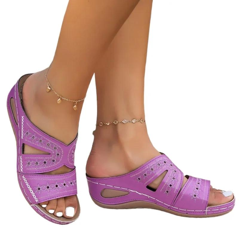 2024 Plus Size Women's Shoes Casual Women's Slippers Hot Sale Daily Slippers Women Embroidery Hollow Platform Light Wedge Sandal