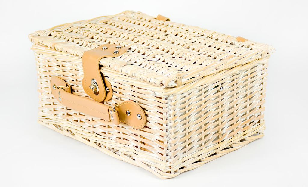 Wicker Picnic Basket with Thermal Bag and Cutlery for 2 People, a Practical Gift