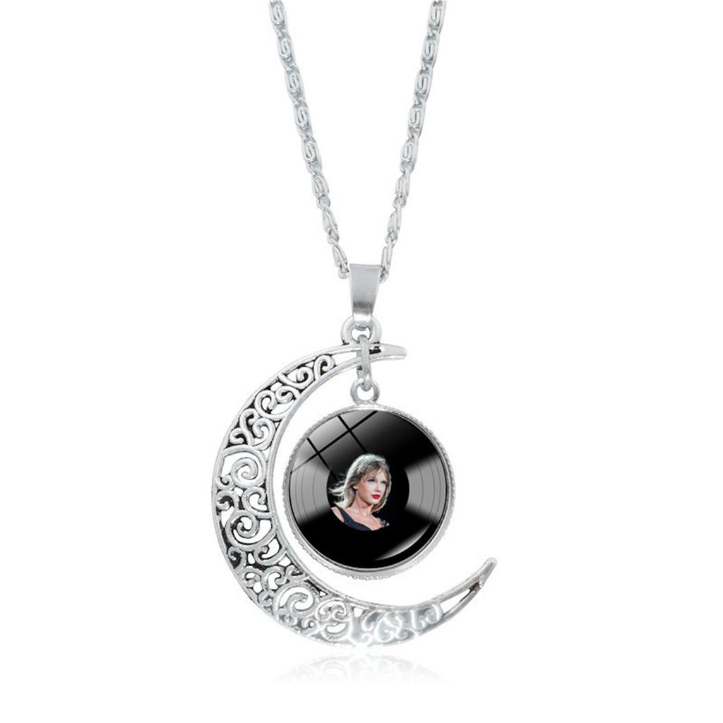 Fashion Jewelry Hollowed Out Moon Mold Black Vinyl Record Pendant Necklace