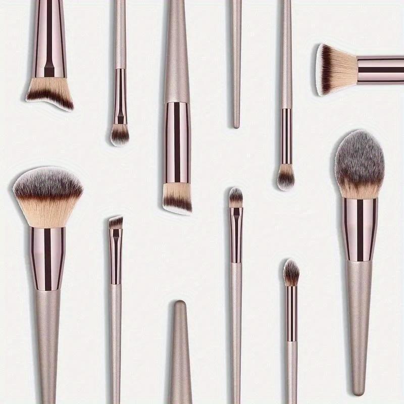 10Pcs Champagne Gold Makeup Brush Set Soft Synthetic Bristles for Foundation Eyeshadow Blush