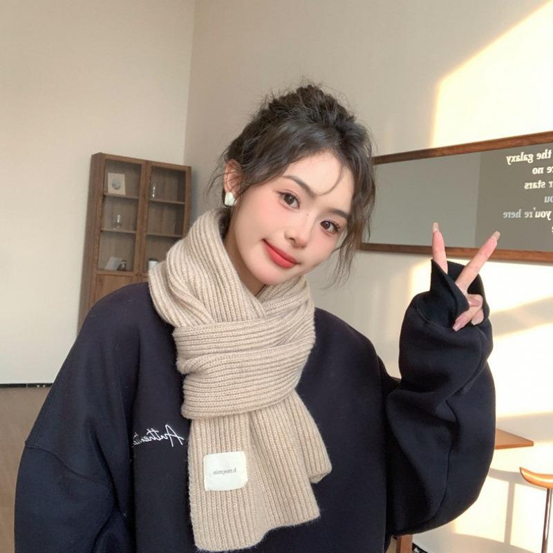 Cachecol de lã espessada vermelha de inverno para mulheres - versão coreana 2023