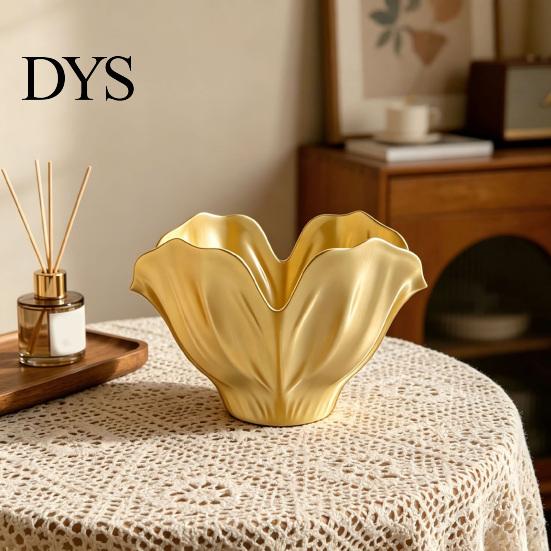 Sleek Desktop Ornament 3D Printed Flower Vase, Modern Shaped Minimalist Container, Versatile Floral Arrangement Vessel Artistic Holder for Home Living