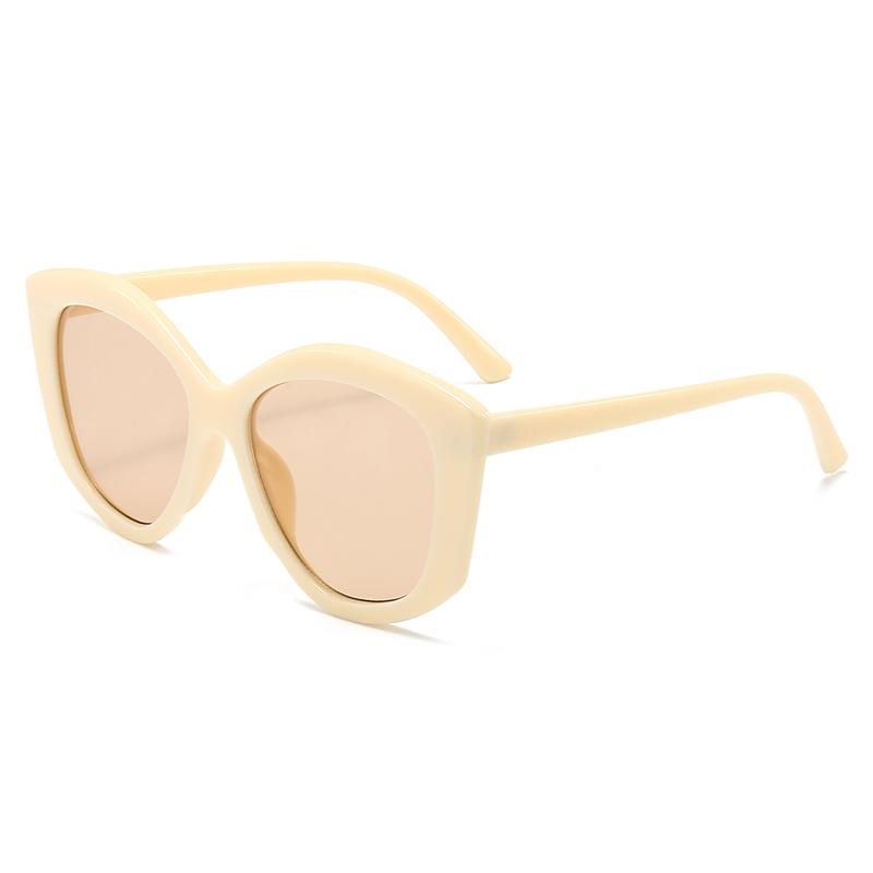 

New Oversized Cat-Eye Sunglasses Multi-Color Trendy UV400 Protection SunGlasses Atmosphere Street Shooting Face-Slimming 5290 бежевый
