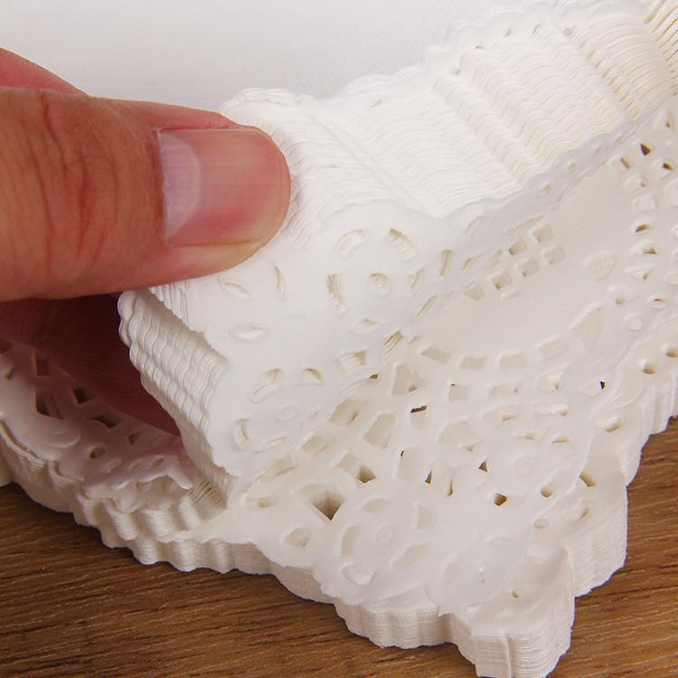 Rectangular Lace Paper Mat: Oil-Absorbing Paper for Kitchen, Baking, and Snacks