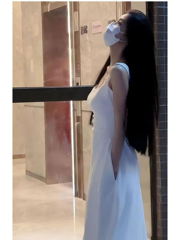 French Summer 2026 White Spaghetti Strap A-line Dress: Waist-Cinching, Long, for Petite Women