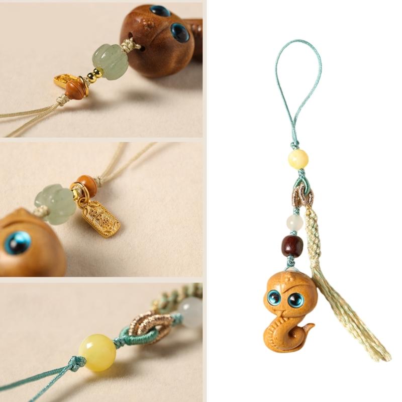 Vintage Snake Charm Keychain Chinese Zodiacs 2025 Festive Car Keyring Accessory Handmade Mobile Phone Chain Ornament