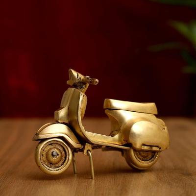Estátua de scooter vintage de latão para exposição (14x6x10 cm,Dourado) | Vespa Scooter Clássica com Acabamento Antigo para Decoração de Casa,
