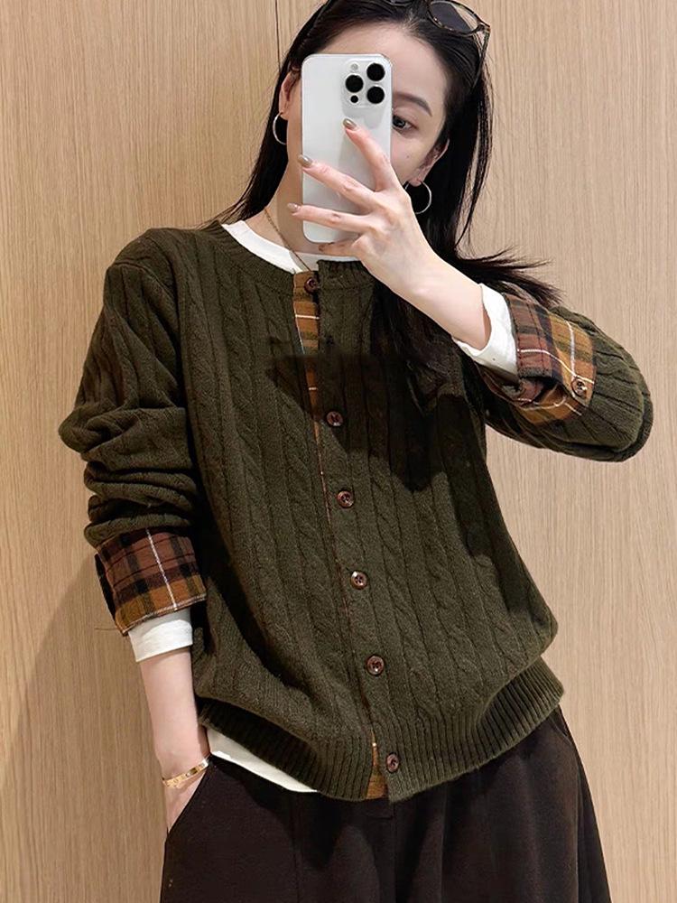Korean Faux Two-Piece Plaid Patchwork Loose Wool Knit Cardigan for Women - Autumn/Winter High-End Sweater