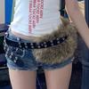 1 Peça Cós de Vaca Peludo para Boate Corrente de Cintura de Pelúcia Cinto Punk de Inverno Y2K Contas de Metal Vintage Peludo Sexy Cintos de Pele Sintética Moda