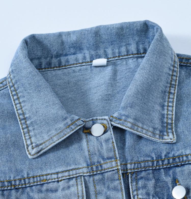 ZIMOXUAN Stylish Loose Fit Blue Denim Jacket for Women, Casual Long Sleeves and Retro Design