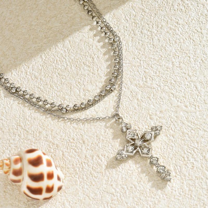 Cross necklace, diamond-set jewelry, niche high-end light luxury pendant, stacked collar jewelry, women's collarbone chain