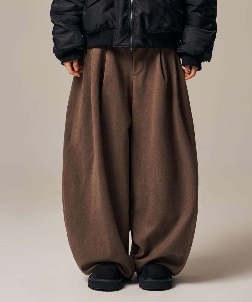 IDWS Void 4 Tuck Balloon Trouser Brown
