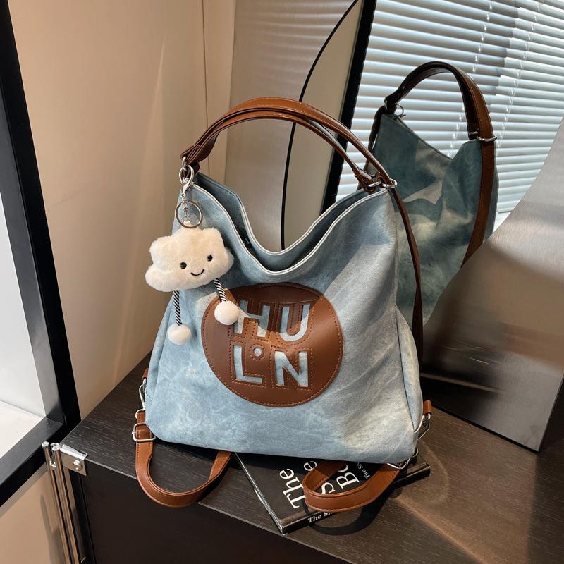 Dámská crossbody taška 2025 podzim a zima nová módní batoh s velkou kapacitou studentská dojížděcí ramenní tote taška