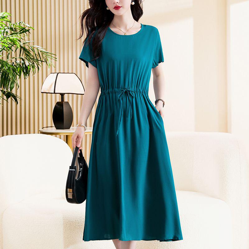 Elegant Plus Size Cotton Silk Knee-Length Dress with Waist Cinch for Middle-Aged Women