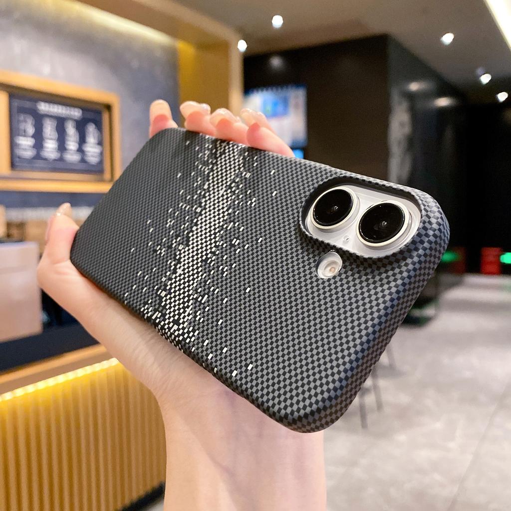 Carbon Fiber Kevlar Pattern PC Case For iPhone 17 Air 16 15 14 Plus 13 12 11 Pro Max Shockproof Splice Retro Lines Cover