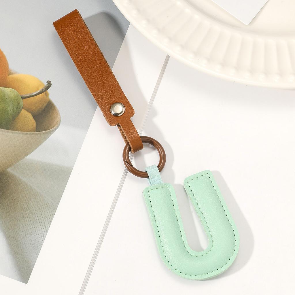 Fashion Leather 26 Letter Keychain Pendant