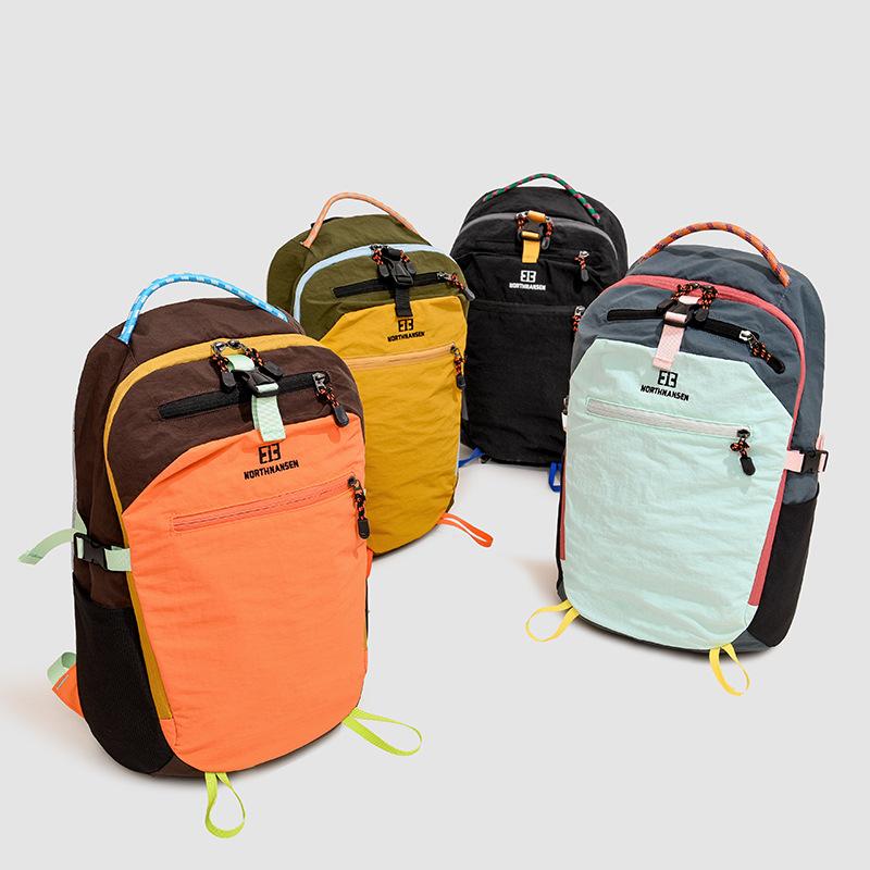 Schoolbag outdoor backpack men's and women's lightweight nylon anti-splashing large capacity contrasting color mountaineering bag leisure sports
