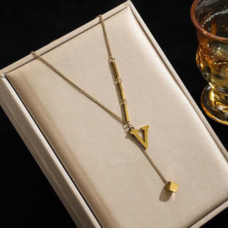 High-End Women's English Letter Necklace - 2026 Clavicle Chain with 26 Niche Tassel Pendants In Titanium Steel