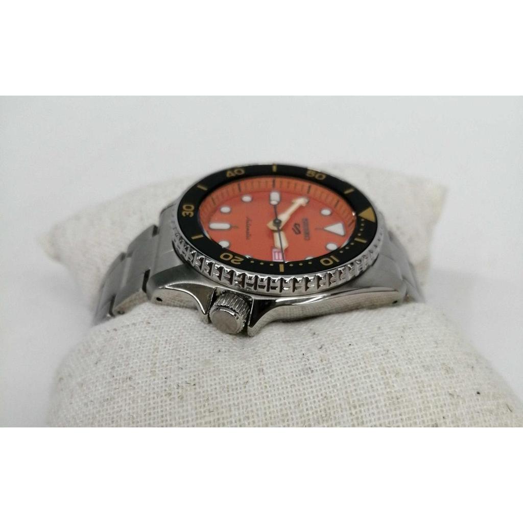 Used SEIKO 4R36-14B0 automatic watch