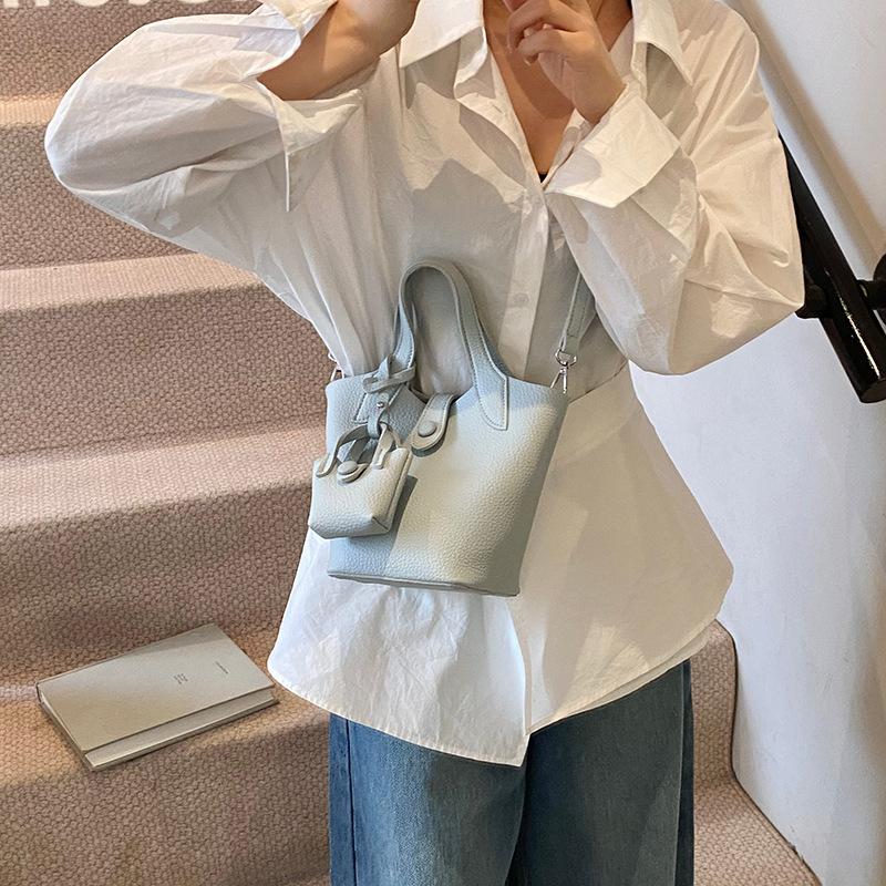 Hand Carry Premium Bucket Bag Summer Niche Simple Casual Shoulder Bag New Trendy Women's Bag